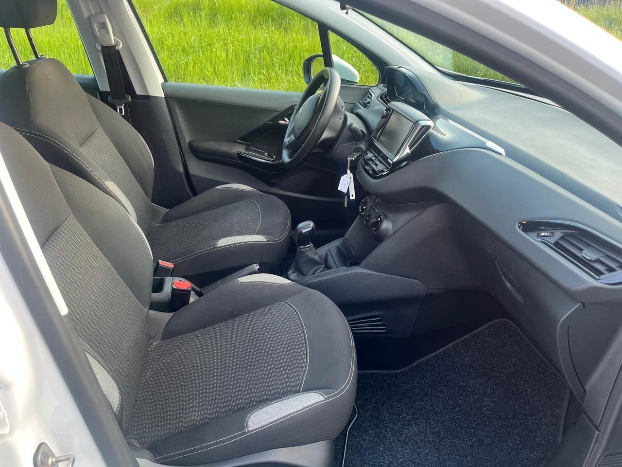 Peugeot 208 PureTech 82 5 porte Active