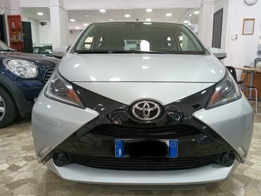 Toyota Aygo 1.0 VVT-i 72 CV 5 porte x-trend MMT