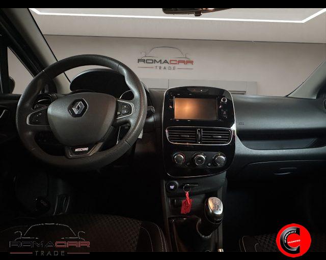 RENAULT Clio TCe 12V 75 CV 5 porte Moschino Life
