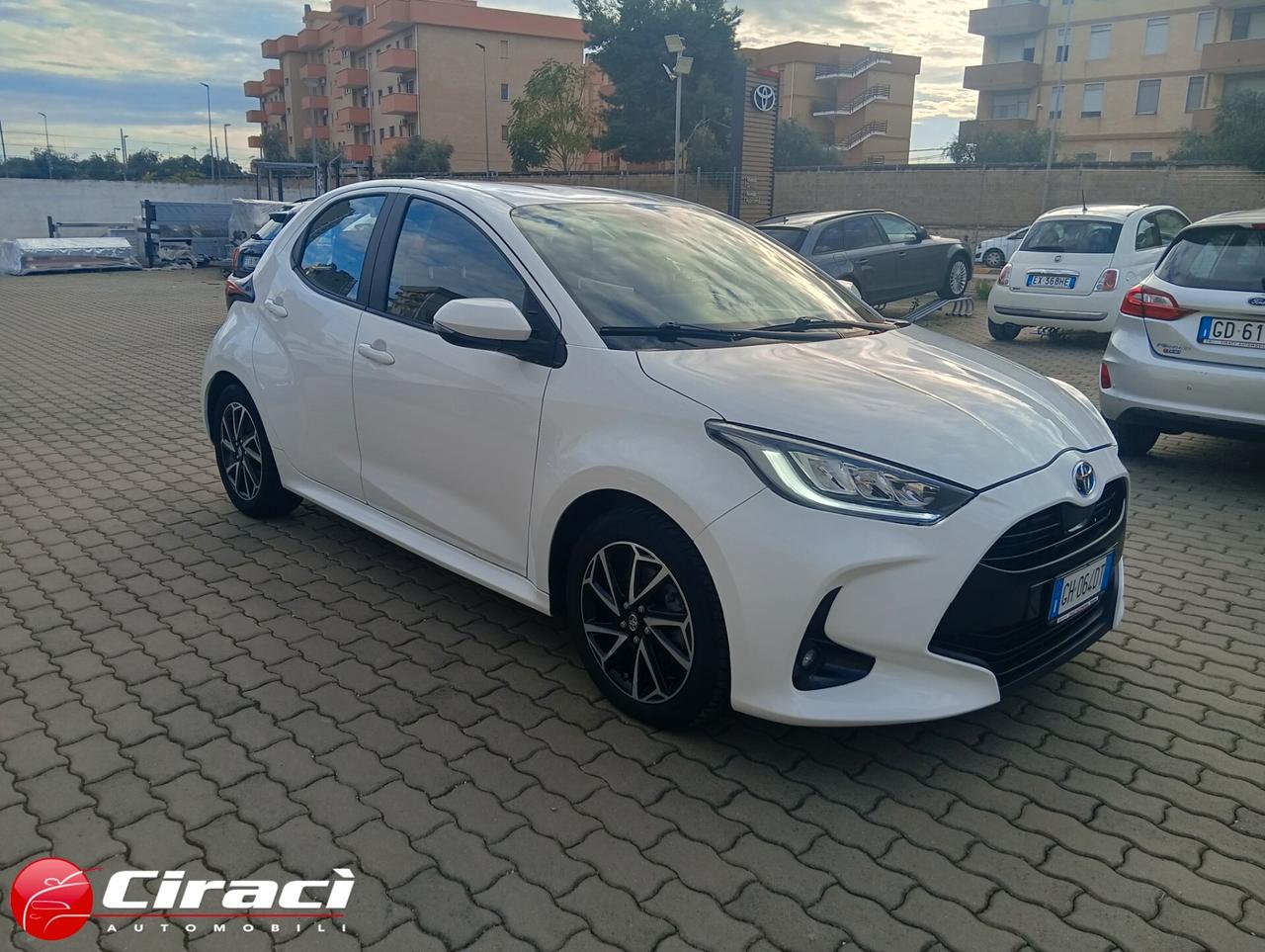 Toyota Yaris 1.5 Hybrid 5 porte Trend