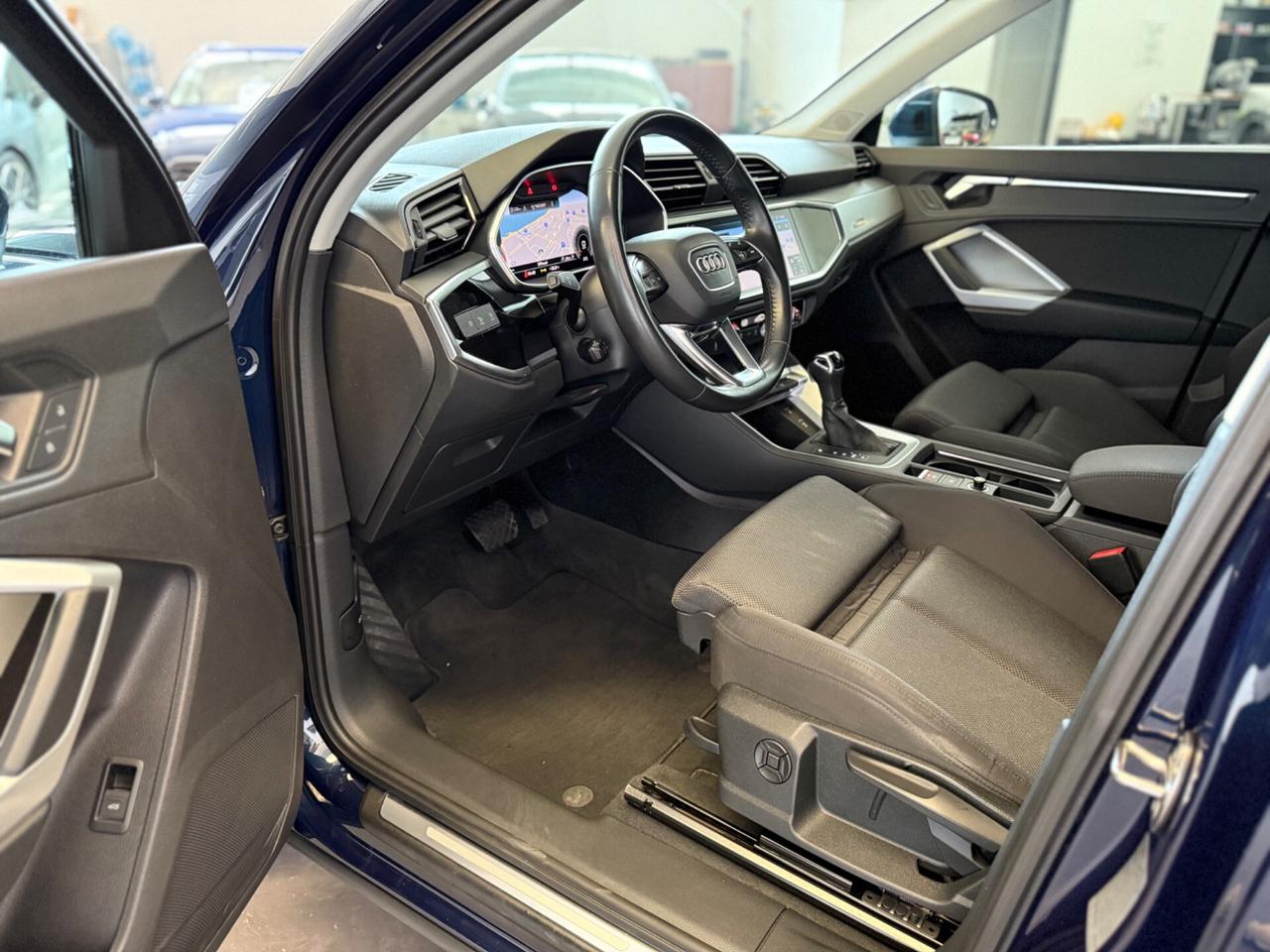Audi Q3 35 TDI S tronic Business Advanced