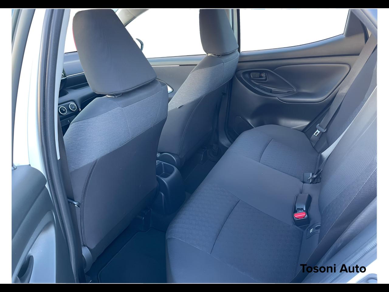TOYOTA Yaris 1.0 Trend