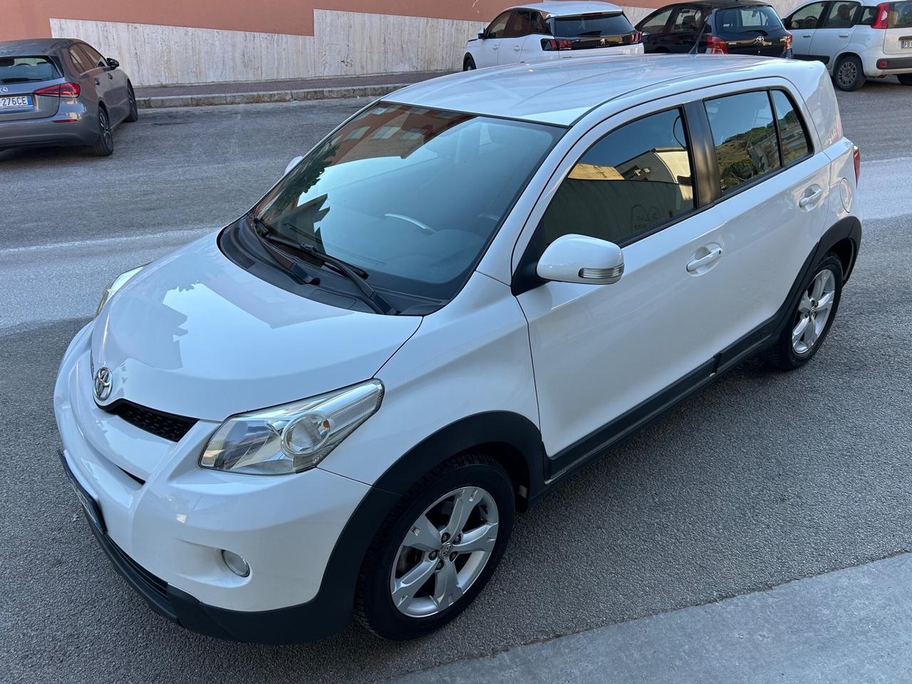 Toyota Urban Cruiser 1.4 D-4D 4WD unico proprietario