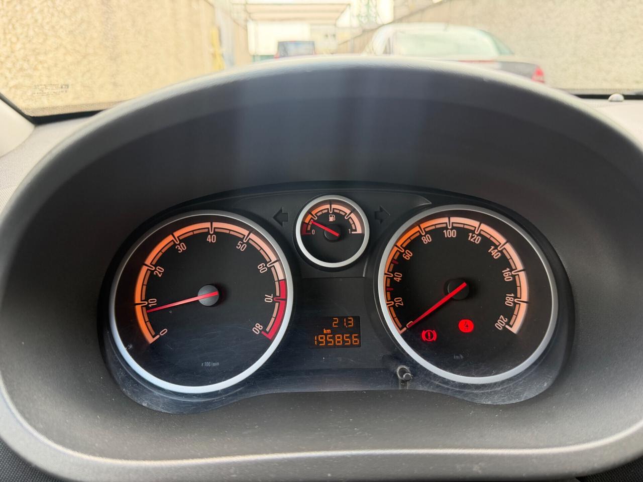 Opel Corsa 1.2 benzina-gpl originale valido 2032 euro5b