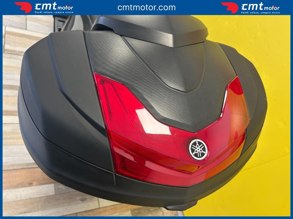 Yamaha T-Max 530 - 2016