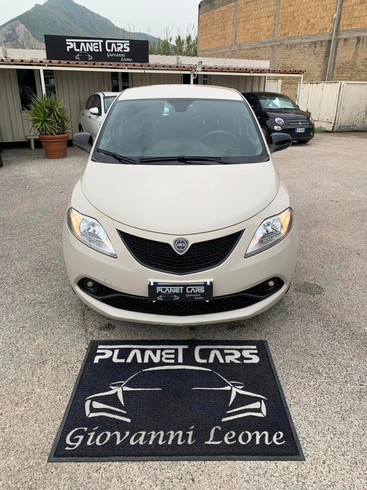 Lancia Ypsilon 1.2 69 CV GPL Ecochic Gold