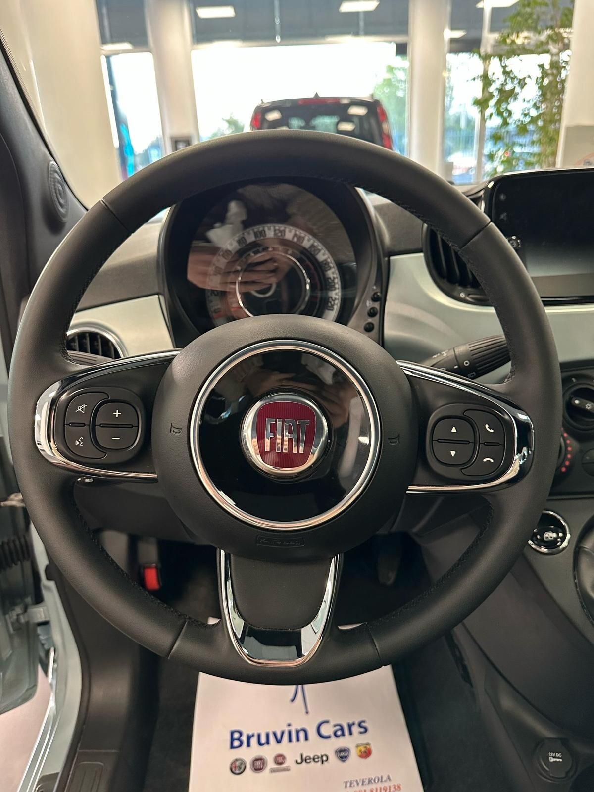 Fiat 500 1.0 Hybrid Dolcevita 2024 km aziendale