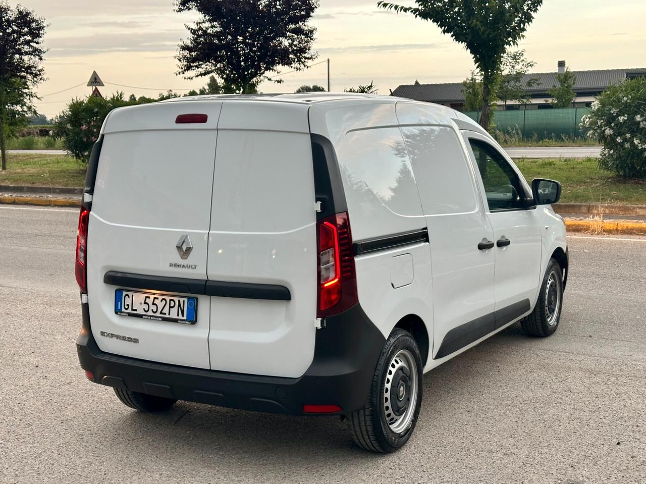 Renault Express 1.5 Blue dCi 95cv Van