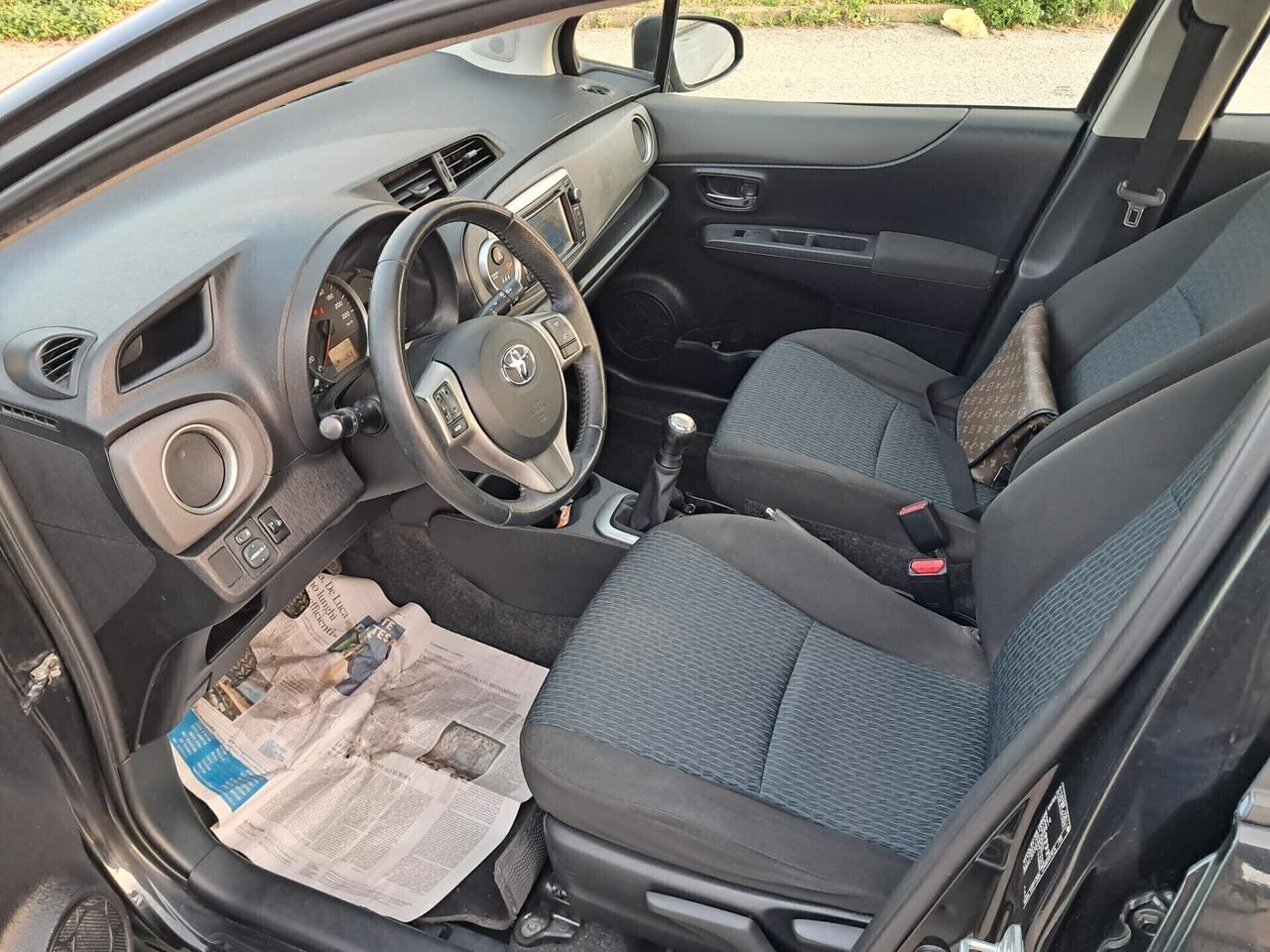Toyota Yaris 1.0 5 porte Lounge