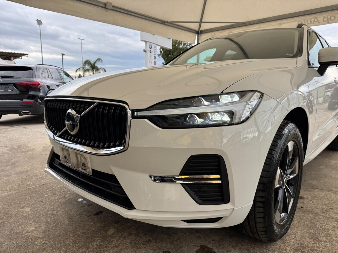 VOLVO XC60 B4 AWD MILD HYBRID MOMENTUM - 2021