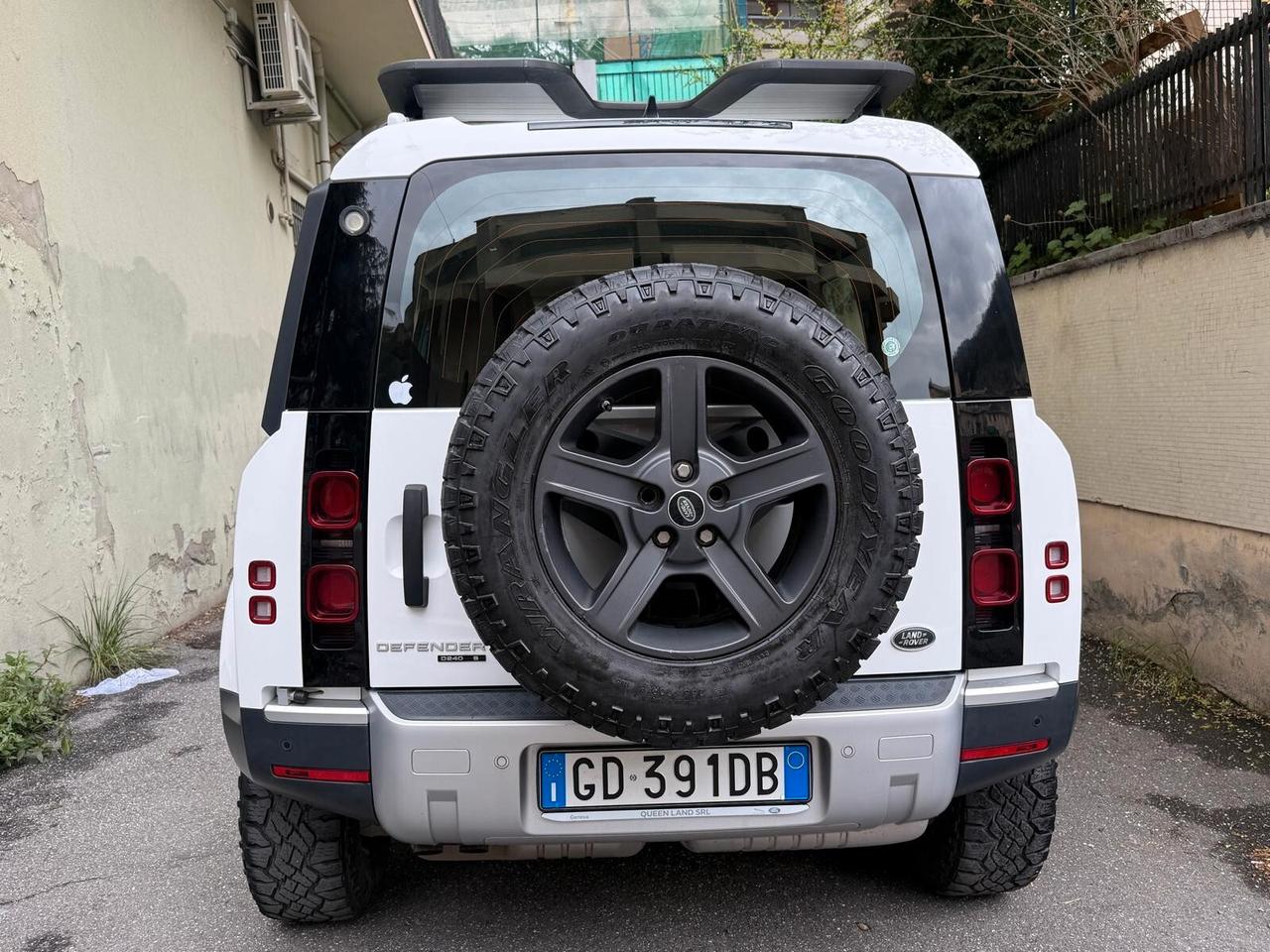 Land Rover Defender 110 2.0 SD4 240CV AWD Auto S ( VERRICELLO )