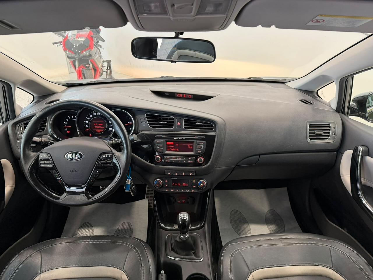 Kia Ceed 1.6 crdi 128cv FULL OPTIONAL