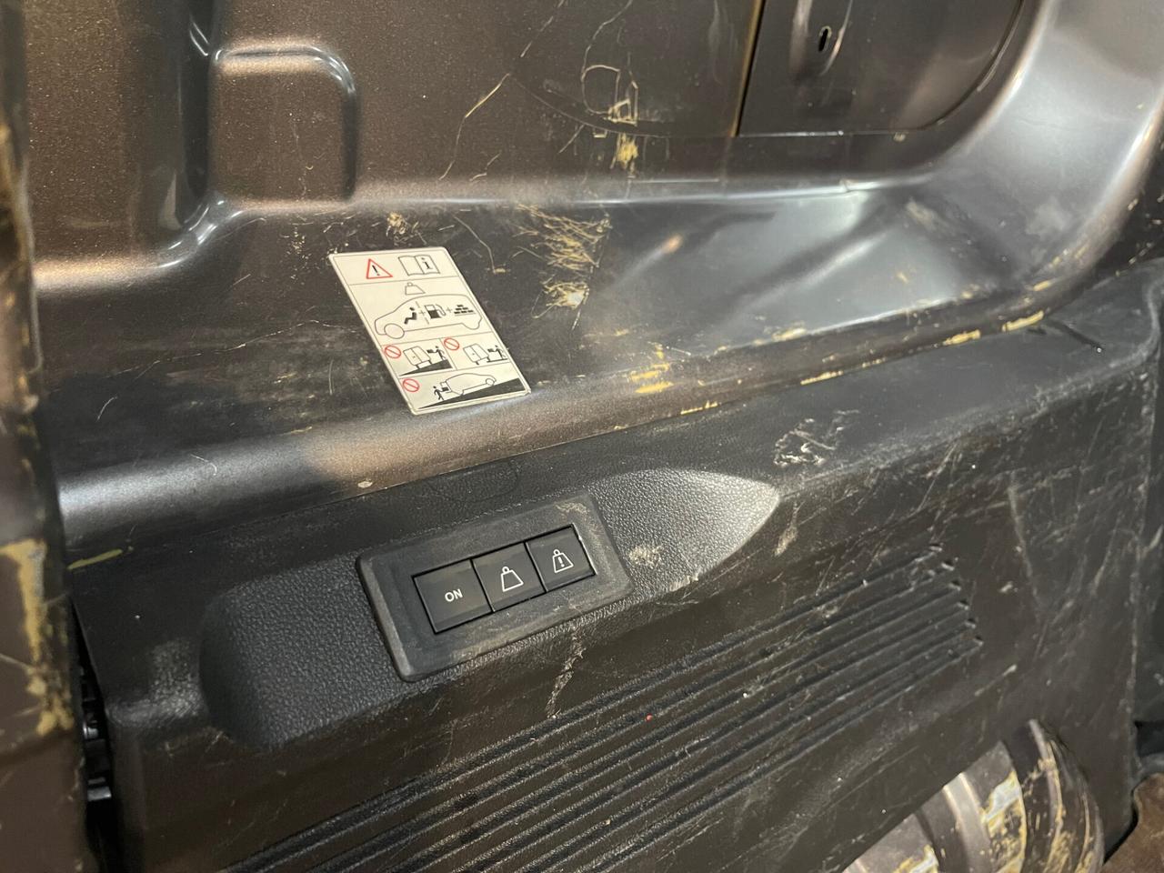 Peugeot Partner 1.5 BLUEHDI 130 CV Asphalt Cambio Automatico