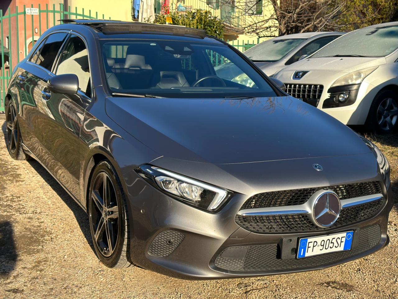 Mercedes-benz A180d AUTOMATIC SPORT