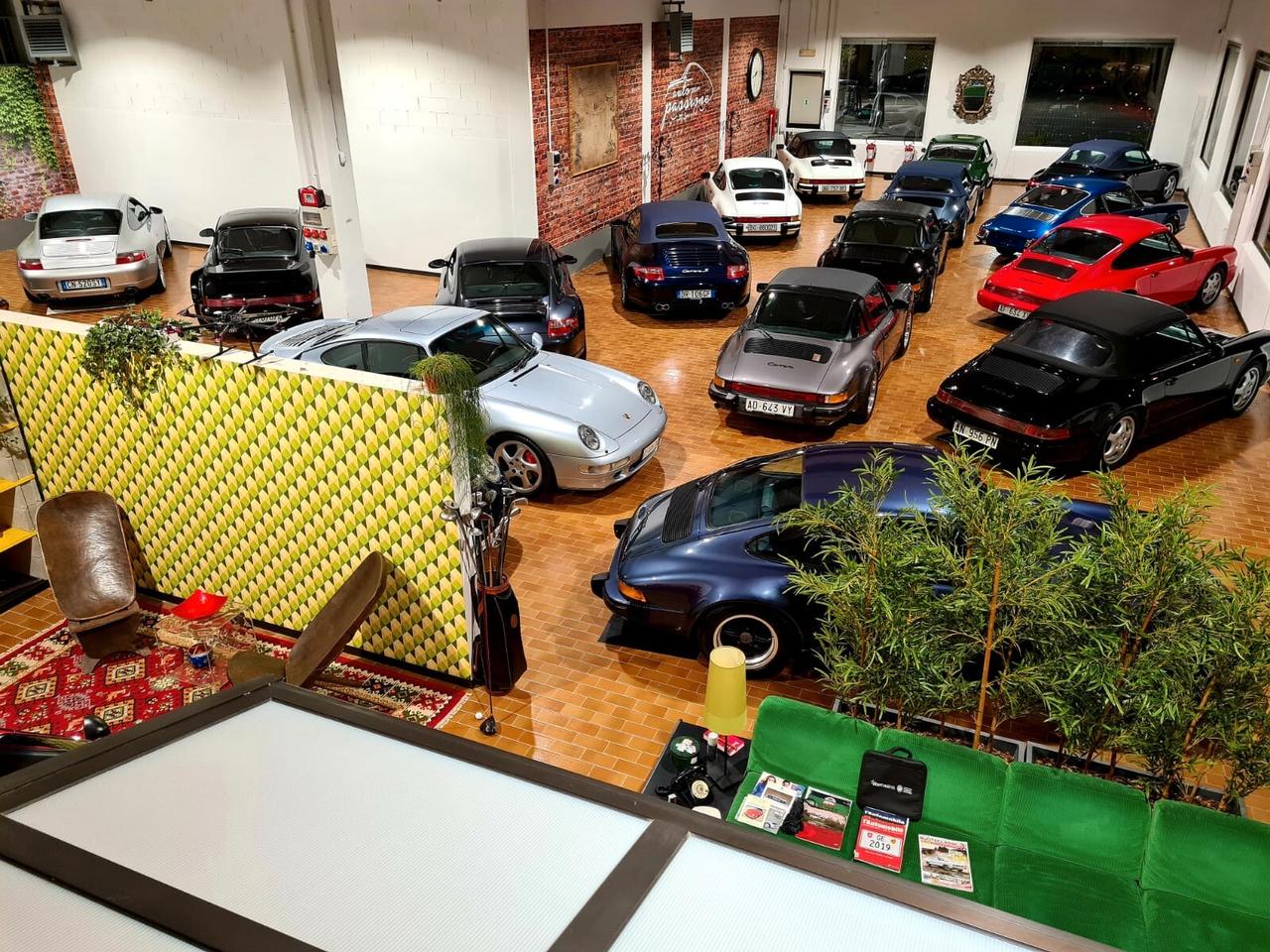 Porsche 911 3200 coupe Book service Asi Oro Areokit