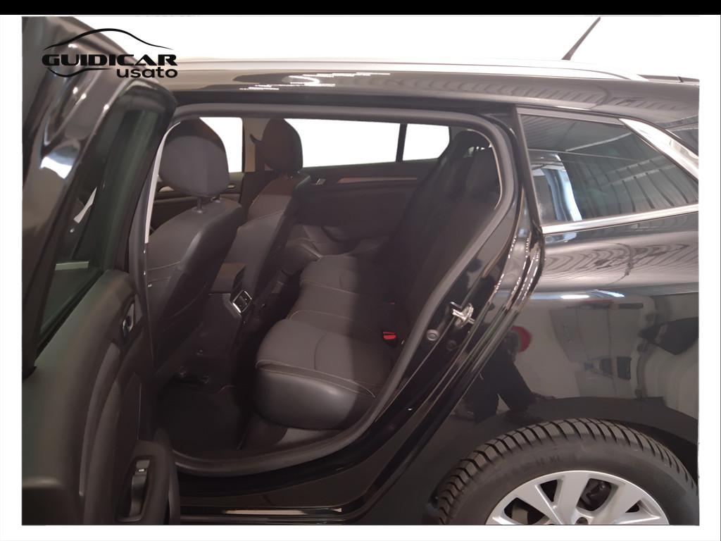 RENAULT Megane IV 2020 Sporter - Megane Sporter 1.5 blue dci Busines