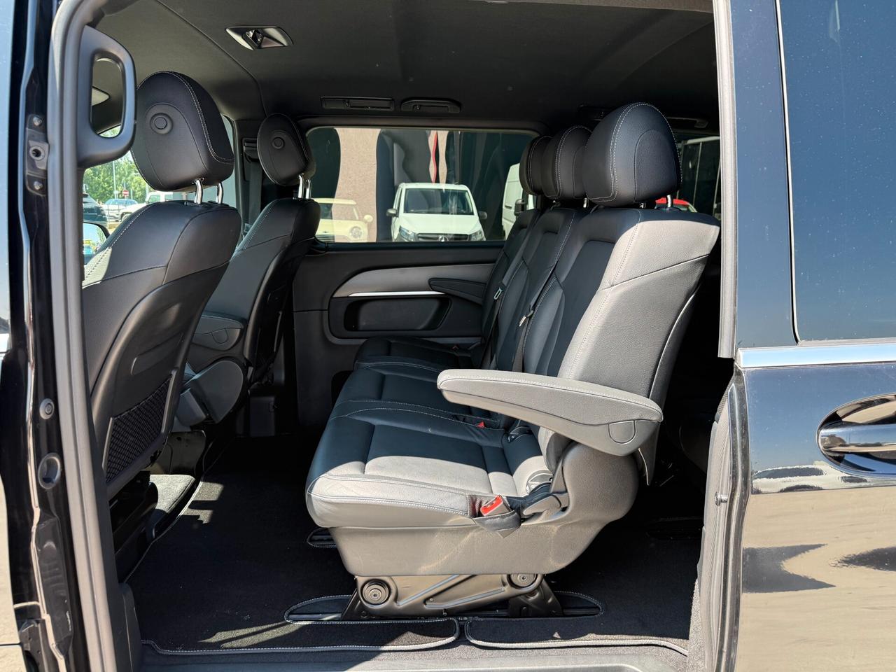 Mercedes-benz V 300 d Automatic 4Matic Sport AMG Extralong