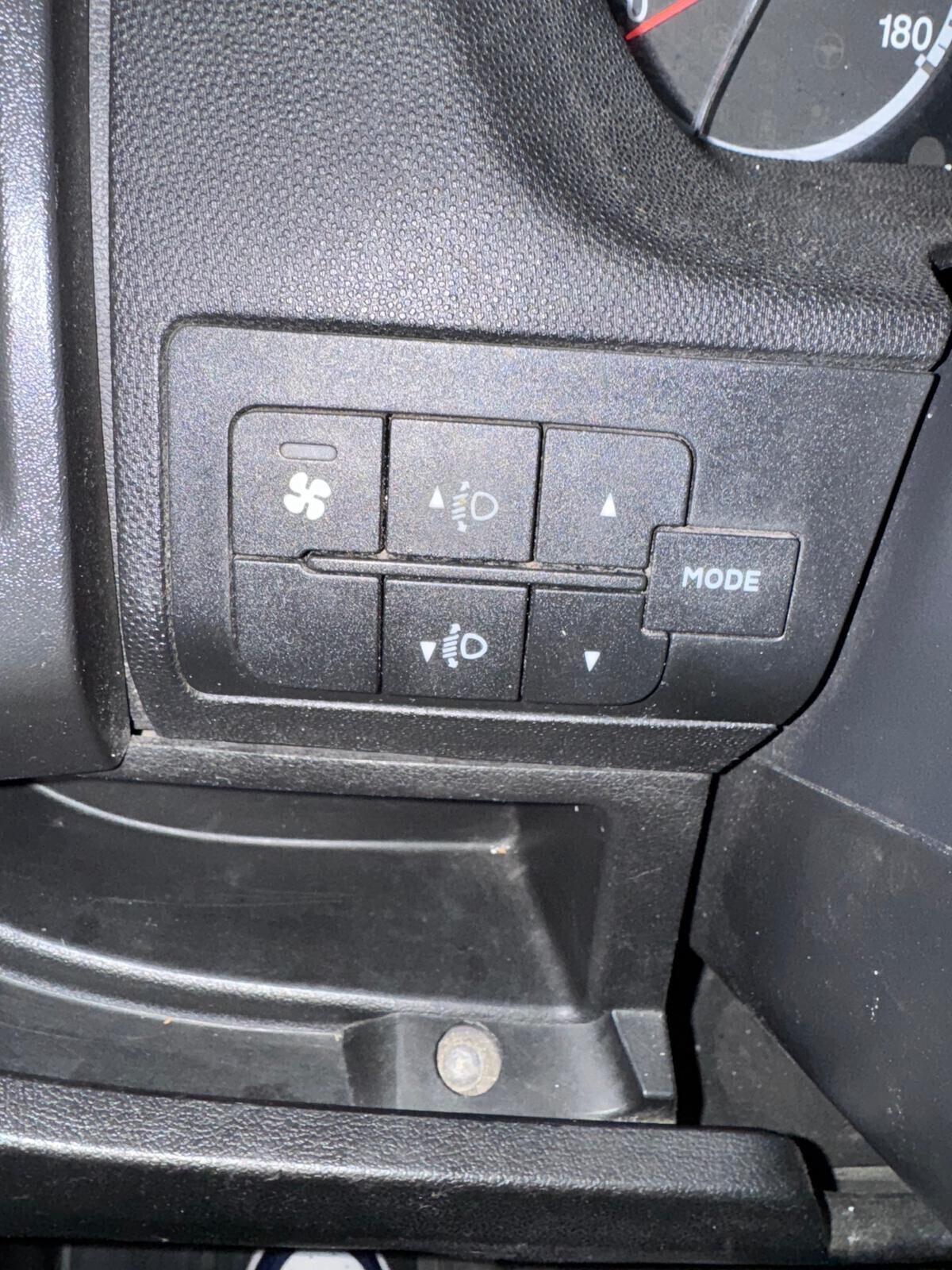 Citroen Jumper 30 2.2 HDi/110 PC-TN Atlante