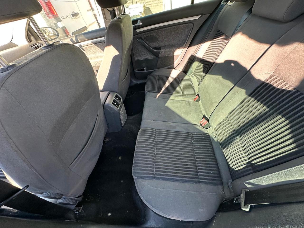 Volkswagen Golf 1.9 TDI 5p.