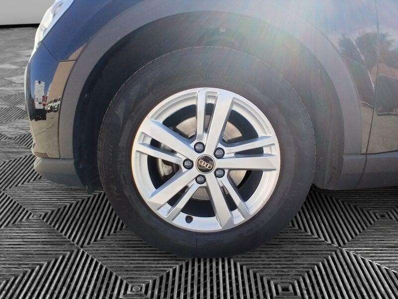 Audi Q3 35 TDI quattro S tronic Business