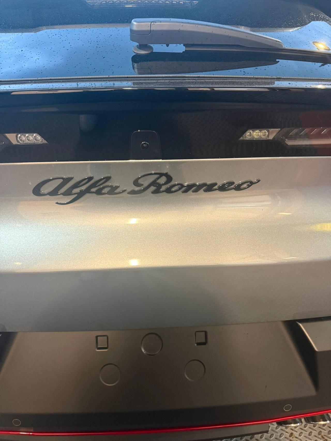 Alfa Romeo Junior 1.2 145 CV Hybrid eDCT6 Speciale