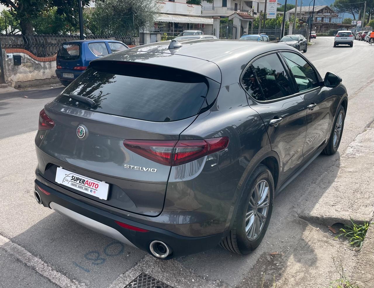 ALFA ROMEO Stelvio 2.2 190 CV AT8 Q4 BUSINESS