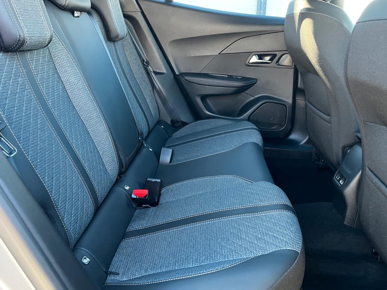 Peugeot 2008 PureTech 100 S&S Allure