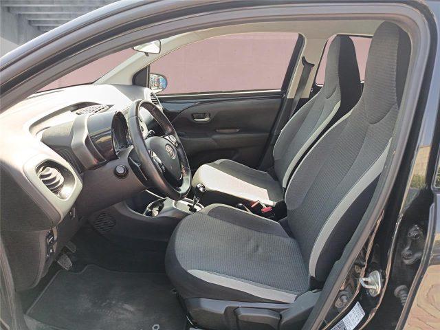 TOYOTA Aygo 2ª serie Connect 1.0 VVT-i 72 CV 5 porte x-cool