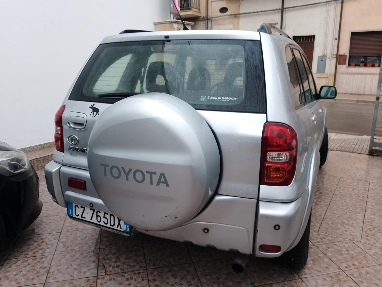 Toyota RAV 4 RAV4 2.0 Tdi D-4D cat 5 porte Sol