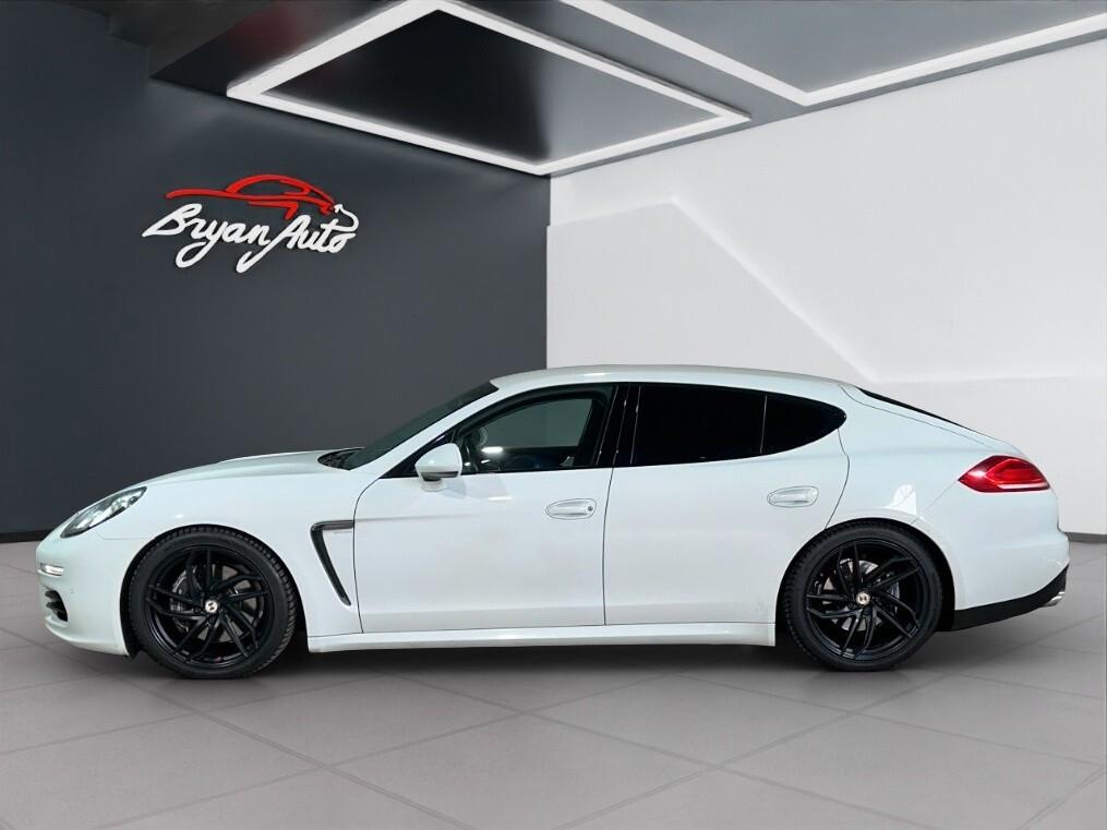 Porsche Panamera 3.0 300CV