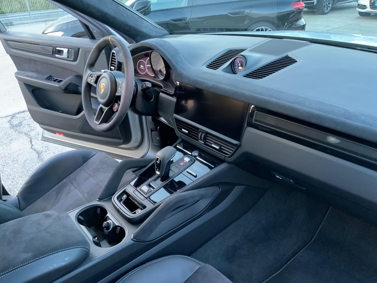 Porsche Cayenne Coupé 4.0 Turbo GT