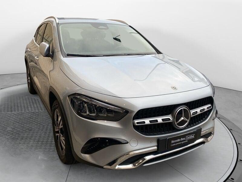 Mercedes-Benz GLA GLA-H247 2023 180 d Progressive Advanced auto