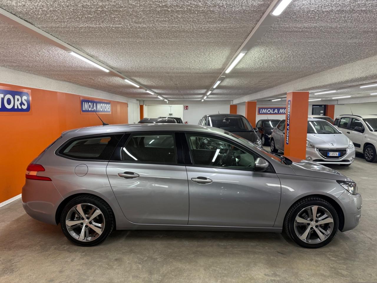 Peugeot 308 PureTech Turbo 130 S&S SW Allure
