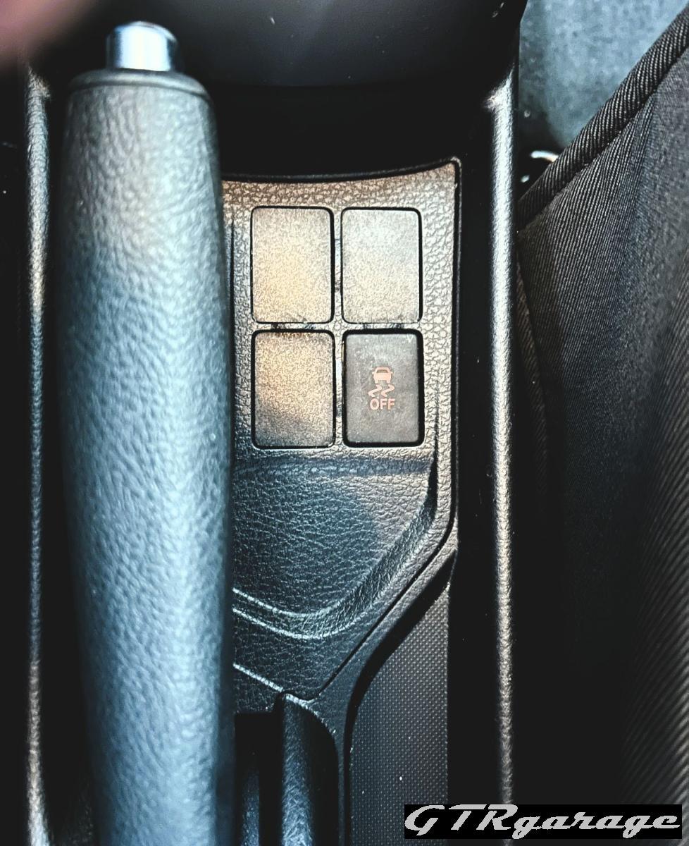 TOYOTA Yaris 1.4 5p. Active EURO 6