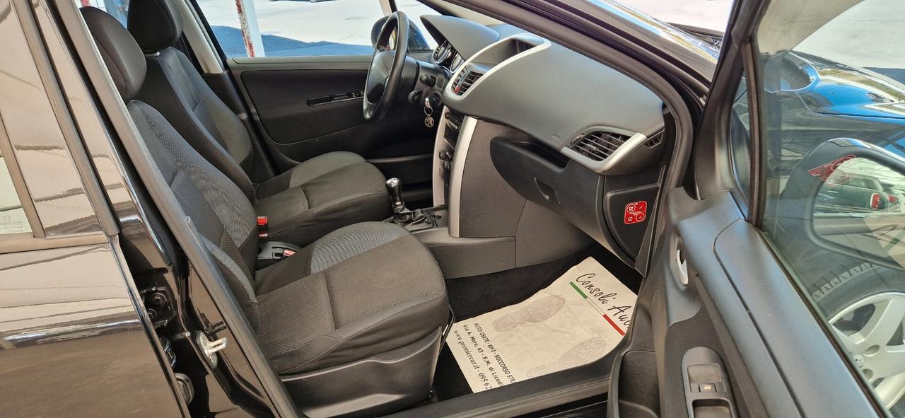 Peugeot 207 1.4 8V 75cv Energie Sport ECO GPL