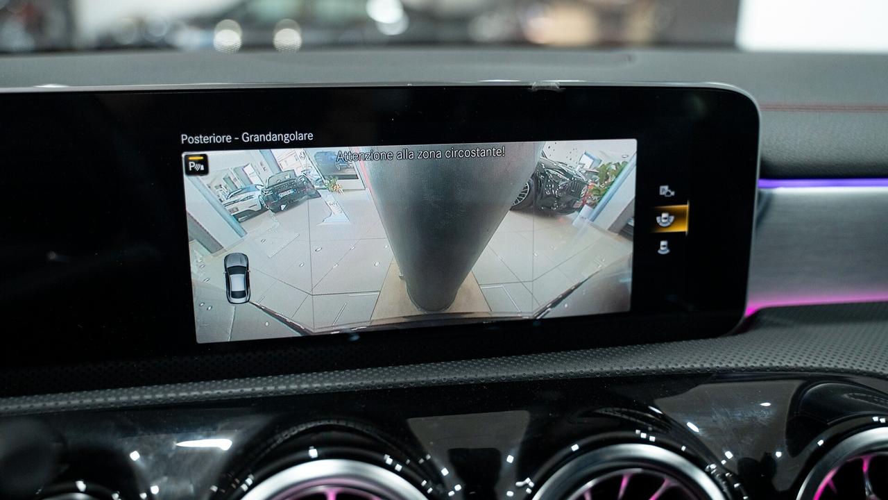 Mercedes-benz CLA 180 D COUPE PREMIUM PLUS AMG 19" PACK LUCI XENO PELLE FULL OPTIONAL