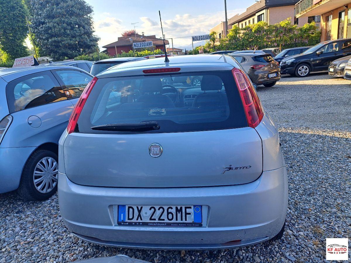 FIAT - Grande Punto Grande 5p 1.4 Dynamic Gpl 77cv