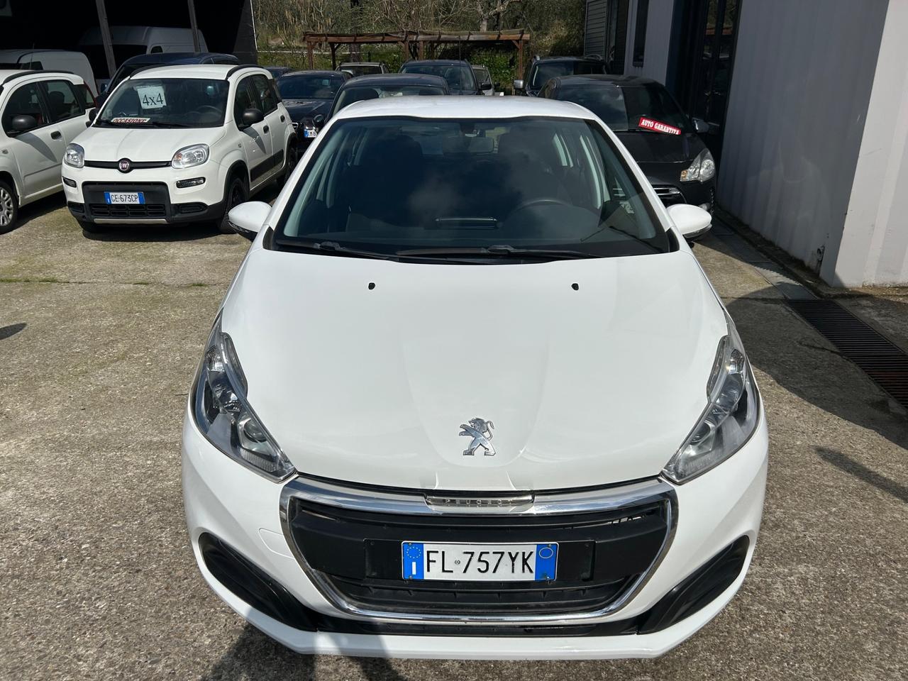 Peugeot 208 BlueHDi 75 5 porte Allure