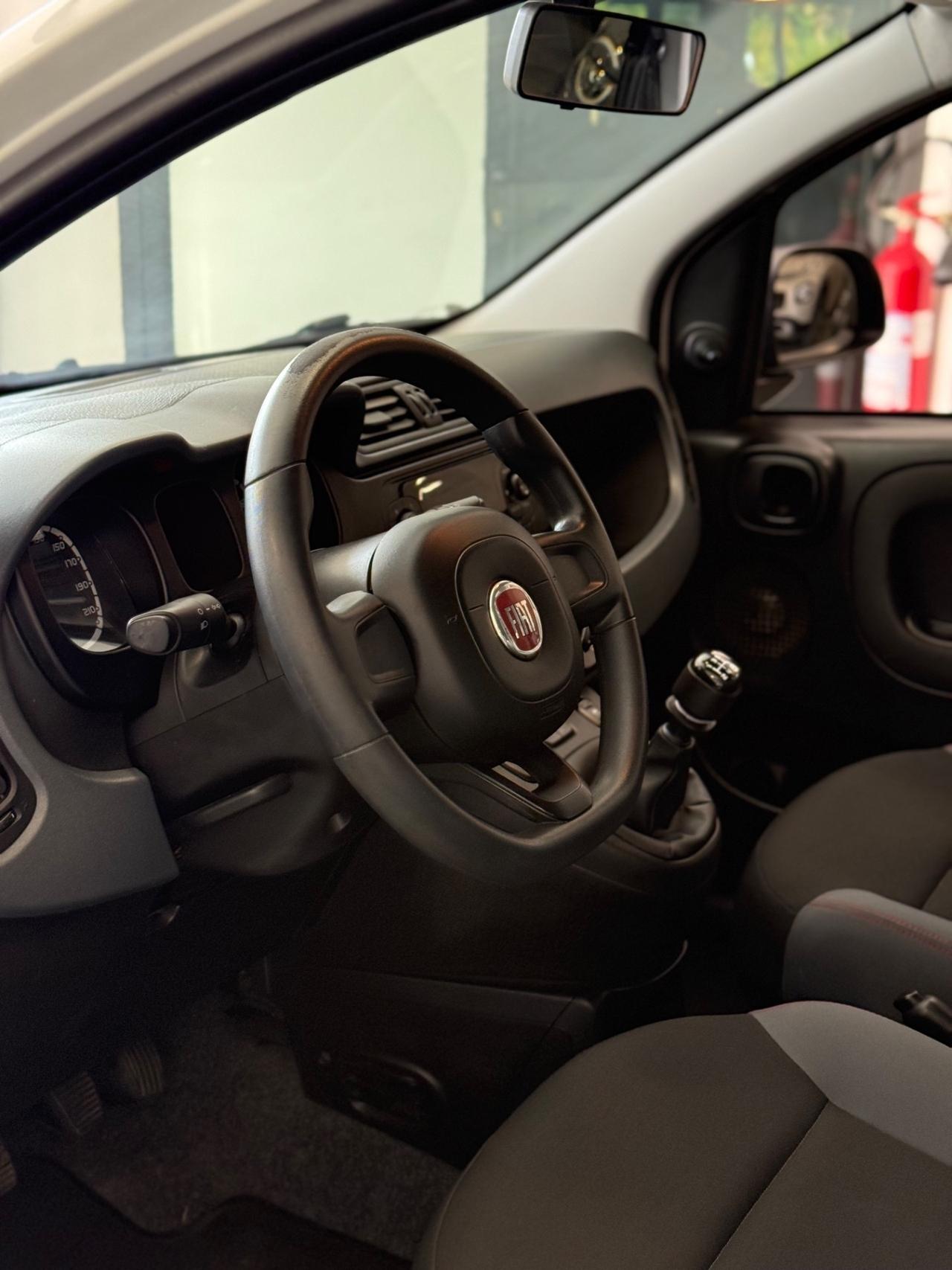 Fiat Panda 0.9 TwinAir Turbo Natural Power Lounge