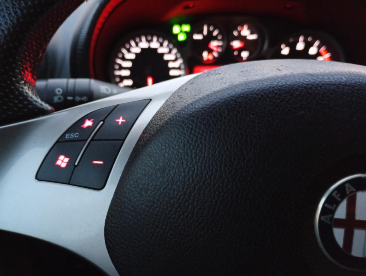 Alfa Romeo MiTo 1.4 Turbo 135 CV M.air S&S Distintive Sport Pack