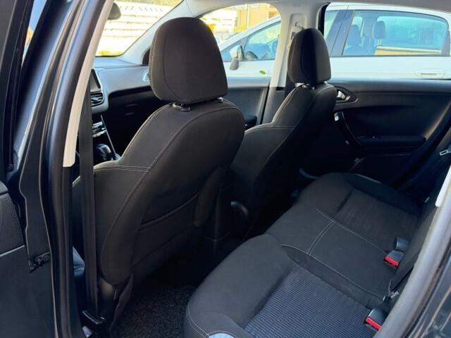 Peugeot 208 1.2 VTi 82 CV 5 porte Allure ok Neop a