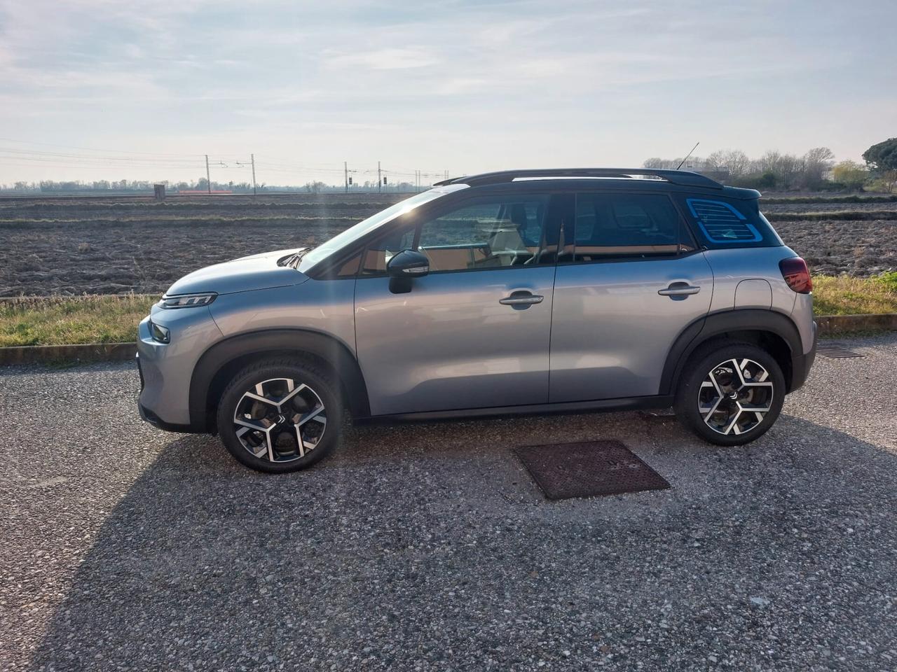 Citroen C3 AIRCROSS 1.2 PURE TECH Max S NAVY TEL LED