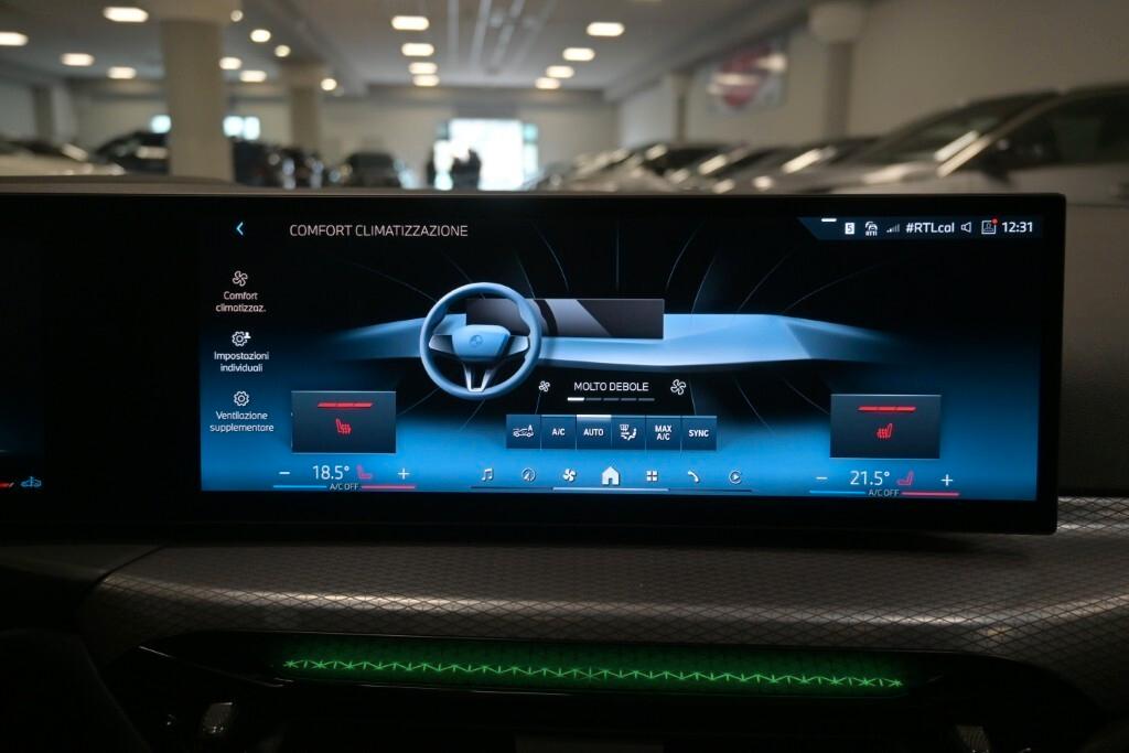 BMW 420D GRAN COUPE 190CV STEPTRONIC 48V X-DRIVE MSPORT ( FARI LED - ACTIVE CRUISE - CURVED DISPLAY - TETTO PANORAMICO APR. - AMBIENT LIGHTS - NAVI - MIRROR - PARK ASSISTANT - TELECAMERA 360 - CERCHI 19 )