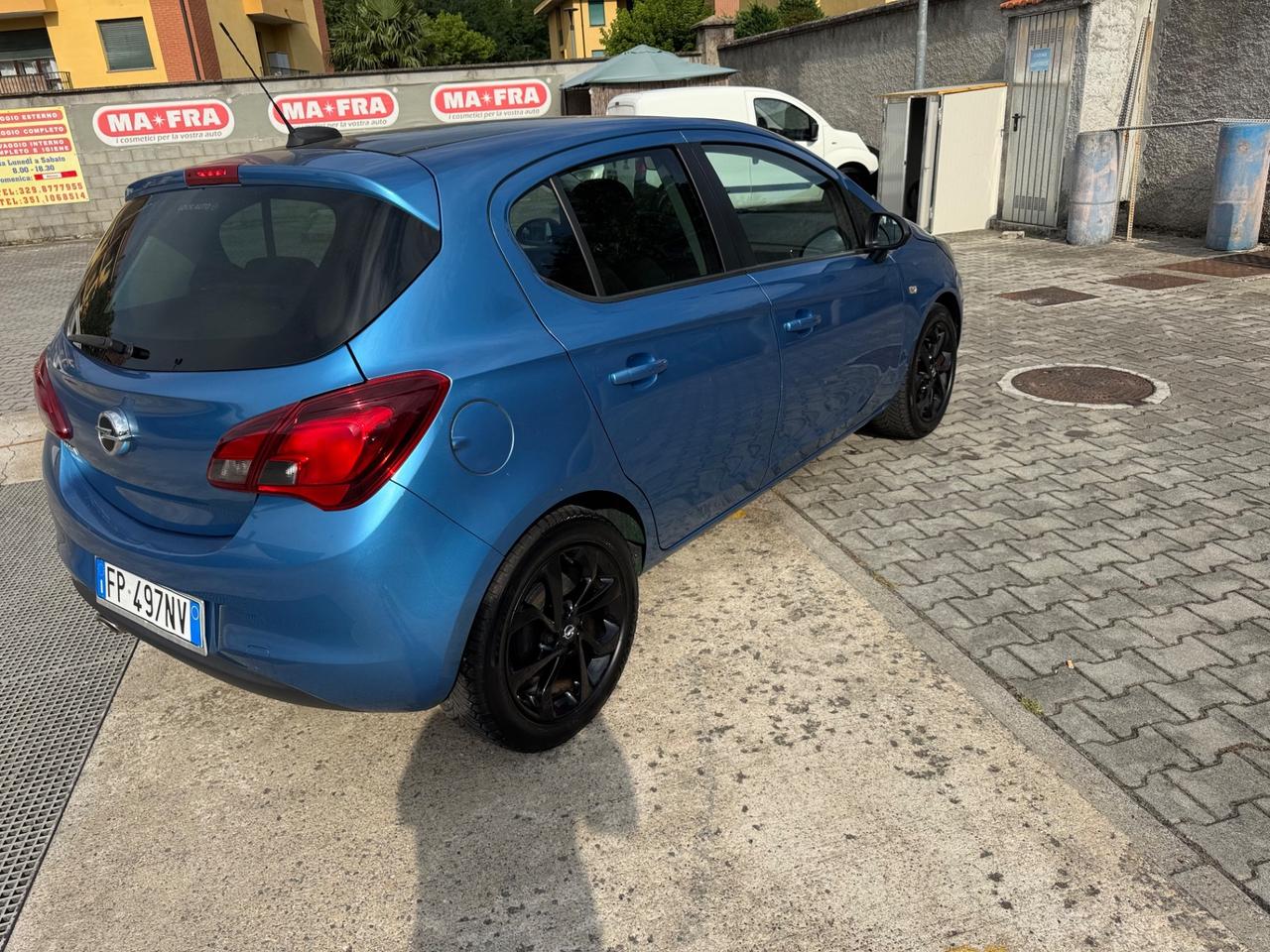Opel Corsa 1.2 5 porte Innovation neopatentati
