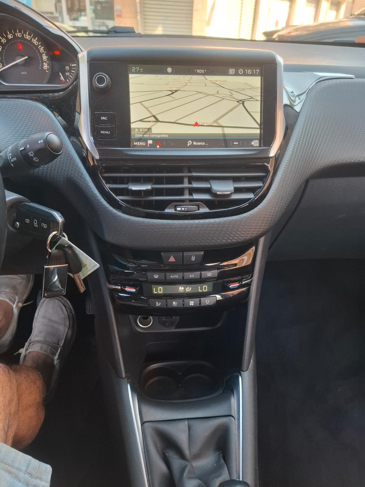 Peugeot 208 - 1.6 100 CV NAVIGATORE | LED