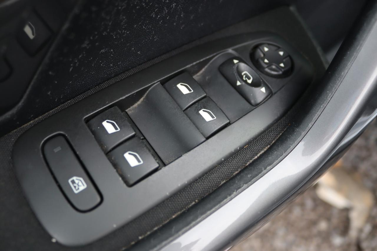 Peugeot 2008 PureTech 82 Active