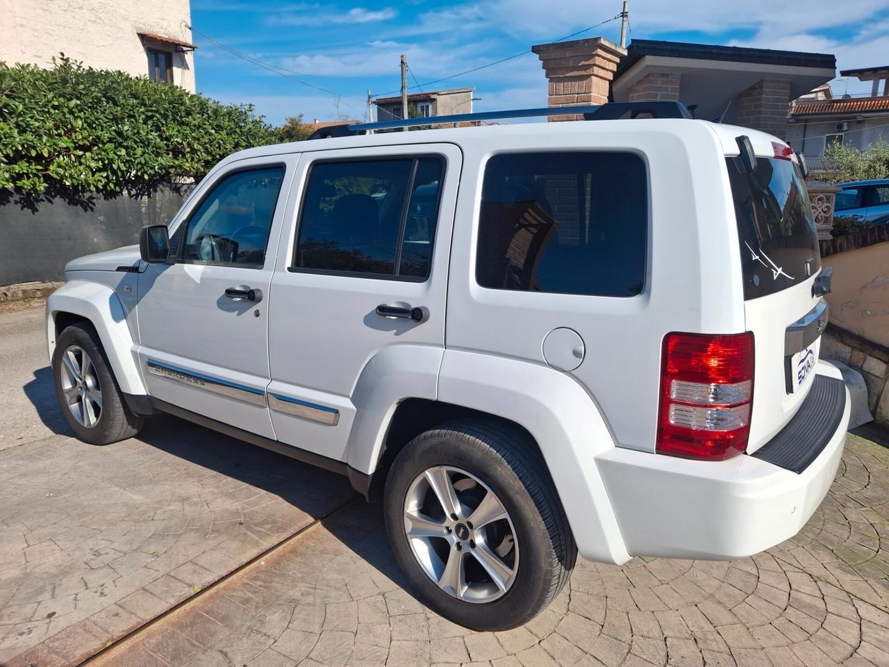 Jeep Cherokee 2.8 CRD DPF Limited Auto 4x4