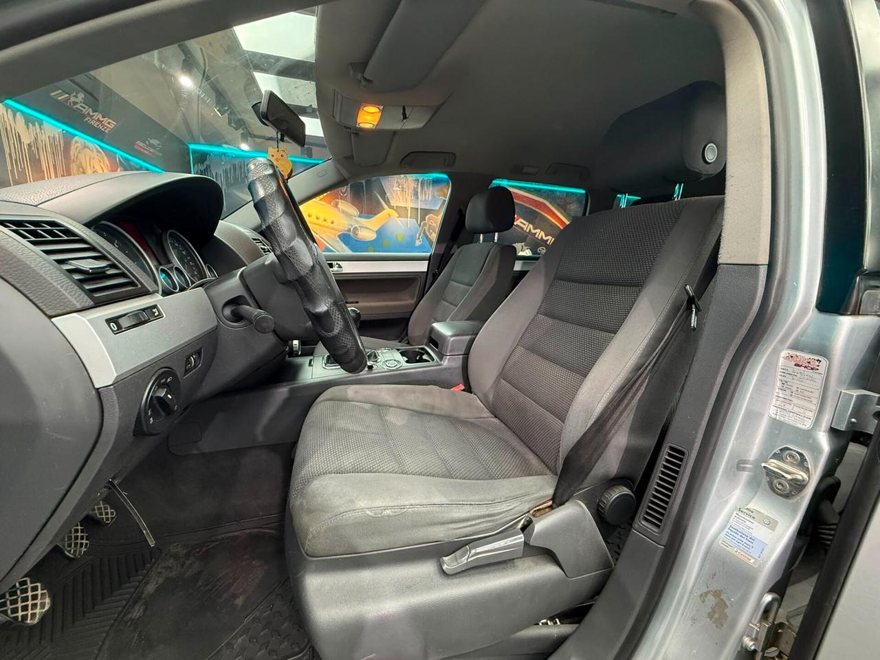 Volkswagen Touareg 2.5 R5 TDI DPF Exclusive (173)