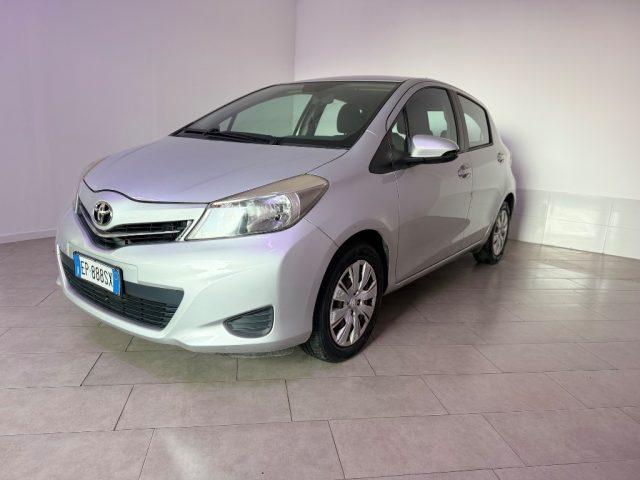 TOYOTA Yaris 1.0 5 porte Lounge
