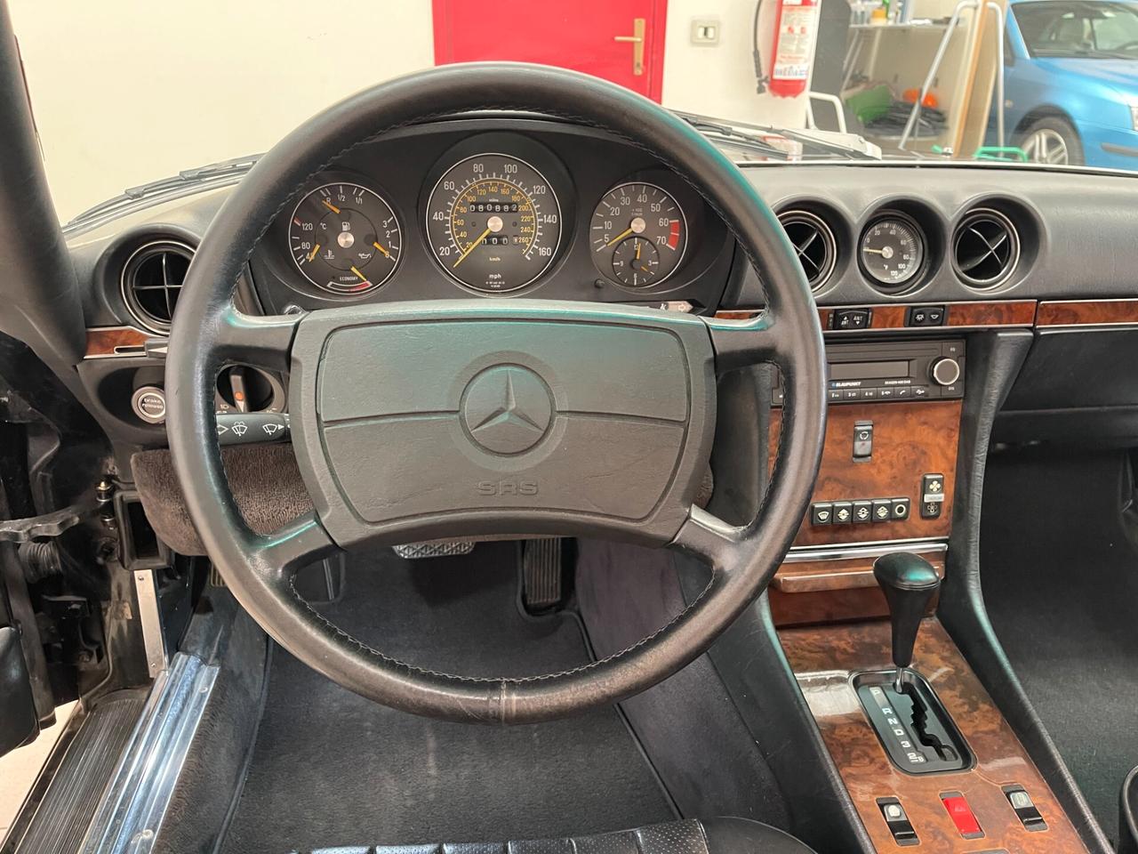 Mercedes-benz SL 560 America-LEGGI SOTTO